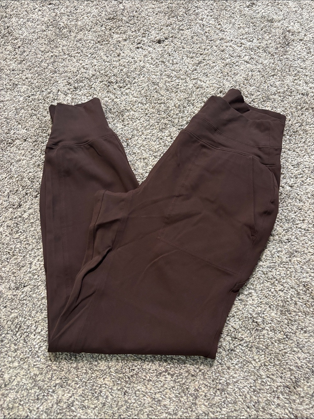 Athleta Venice Joggers size small (tall)